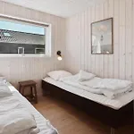 Stunning In With Sauna * Romo