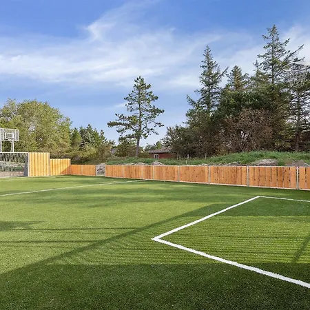 Stunning In With Sauna Romo