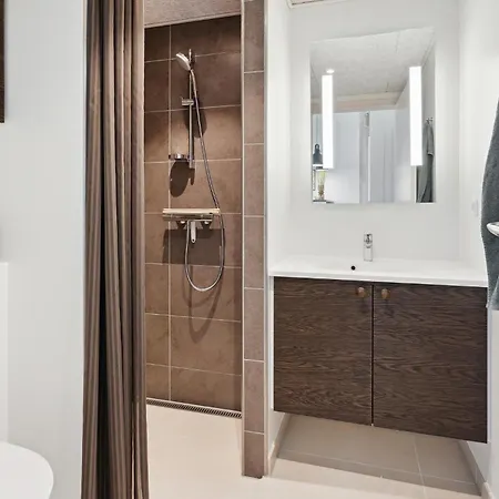 Stunning In With Sauna * Romo