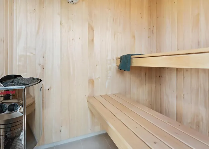 Stunning In With Sauna בית נופש *