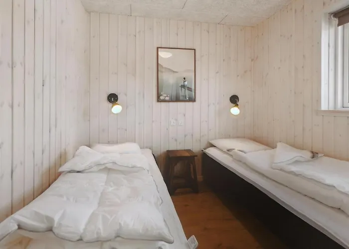 בית נופש Stunning In With Sauna *