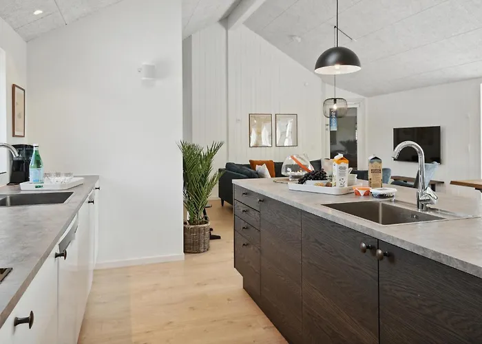 Stunning In With Sauna בית נופש *